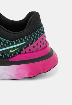 Nike Performance REACT INFINITY RUN 3 - Neutral Running Shoes - Black/dynamic Turquoise/pink Prime/washed Teal/ash Green/green Strike -Nike Performance store c6623f457c244d7389d3fe720a571b5c