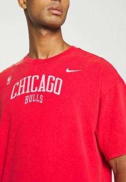Nike Performance NBA CHICAGO BULLS MAX 90 TEE - Club Wear - University Red -Nike Performance store c7162ac832454459b68b49e2b8c7ae4e