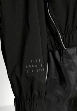Nike Performance RUN - Running Jacket - Black 13 Nike Performance RUN - Running Jacket - Black -Nike Performance store c8b26d45ecab4b998426cd569197627c