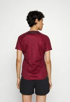 Nike Performance LIVERPOOL FC PREMATCH - Club Wear - Tough Red/burgundy Crush/siren Red -Nike Performance store c8eece6b6fa44cb187f5a2c0ac3e32cf