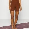 Nike Performance THE YOGA LUXE SHORT - Leggings - Oxen Brown/iron Grey
