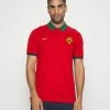 Nike Performance PORTUGAL FPF - National Team Wear - Pepper Red/gorge Green/gold Dart