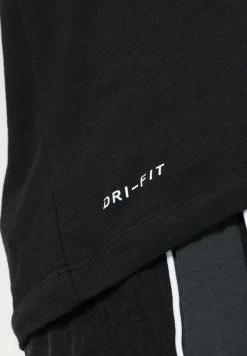 Nike Performance SOLID - Sports T-shirt - Black/white -Nike Performance store cf770fea59e1422f89a7b8c41857ebdf