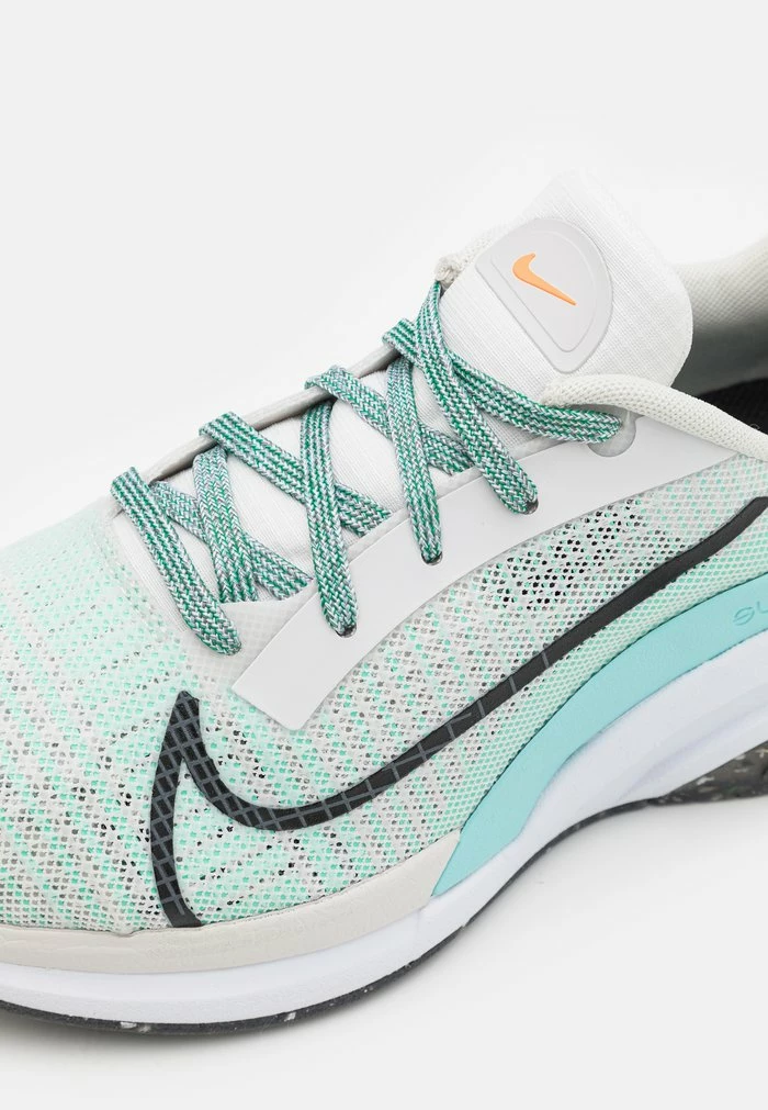 Nike Performance ZOOMX SUPERREP SURGE MFS - Training Shoe - Platinum Tint/dark Smoke Grey/light Bone/copa/summit White/light Menta 6 Nike Performance ZOOMX SUPERREP SURGE MFS - Training Shoe - Platinum Tint/dark Smoke Grey/light Bone/copa/summit White/light Menta - Image 6