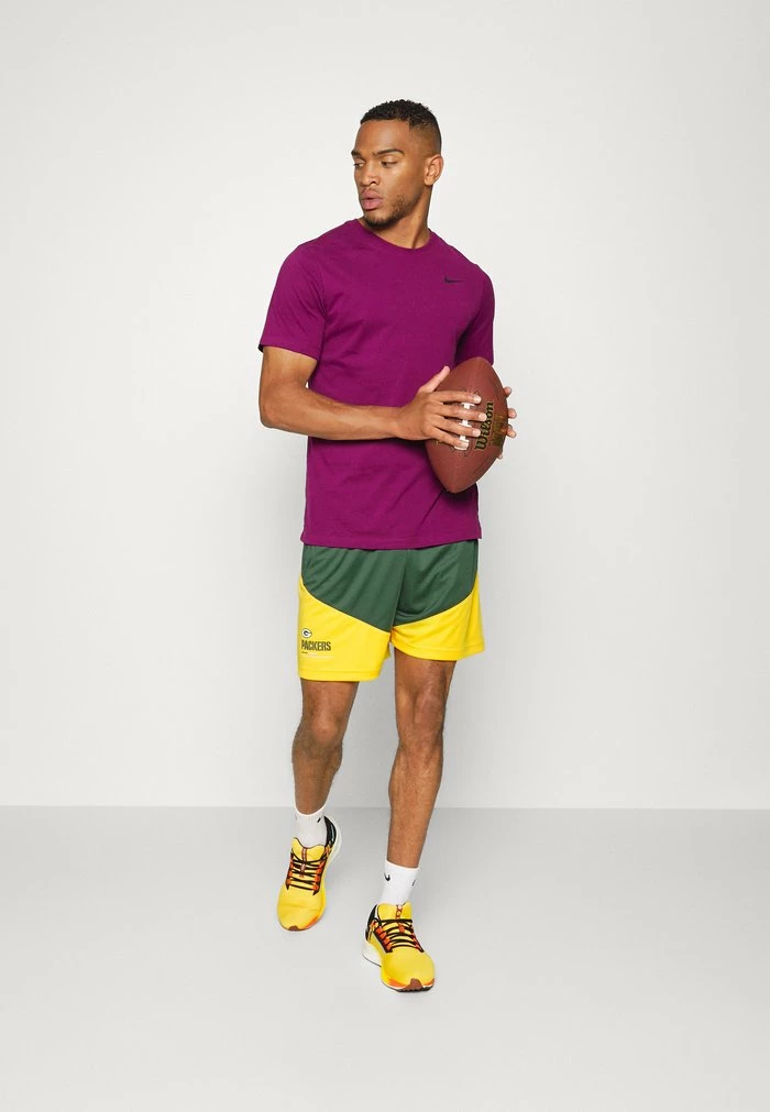 Nike Performance NFL GREEN BAY PACKERS MENS DRI-FIT SHORT - Sports Shorts - University Gold 2 Nike Performance NFL GREEN BAY PACKERS MENS DRI-FIT SHORT - Sports Shorts - University Gold - Image 2