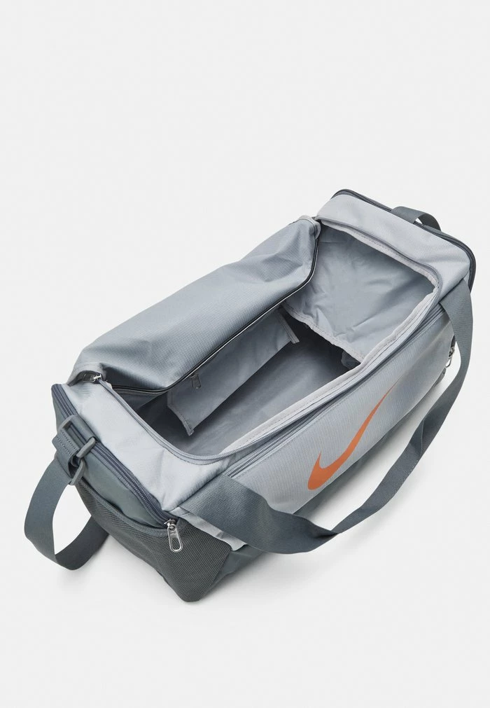 Nike Performance DUFF UNISEX - Sports Bag - Smoke Grey Orange Trance 2 Nike Performance DUFF UNISEX - Sports Bag - Smoke Grey Orange Trance - Image 2