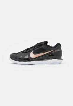 Nike Performance COURT AIR ZOOM VAPOR PRO - Multicourt Tennis Shoes - Black/metallic Red Bronze/white
