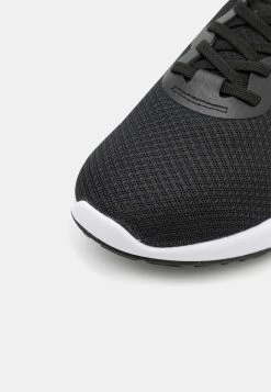 Nike Performance REVOLUTION 6 FLYEASE - Neutral Running Shoes - Black/hyper Pink/iron Grey -Nike Performance store d503ea9f83be4572a0645efdc77ea44b