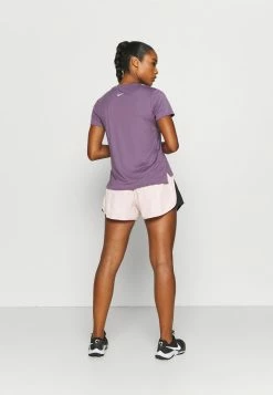 Nike Performance RUN TEMPO SHORT - Sports Shorts - Pale Coral/black 8 Nike Performance RUN TEMPO SHORT - Sports Shorts - Pale Coral/black -Nike Performance store d68f02b29f764d938a023988e98e1856