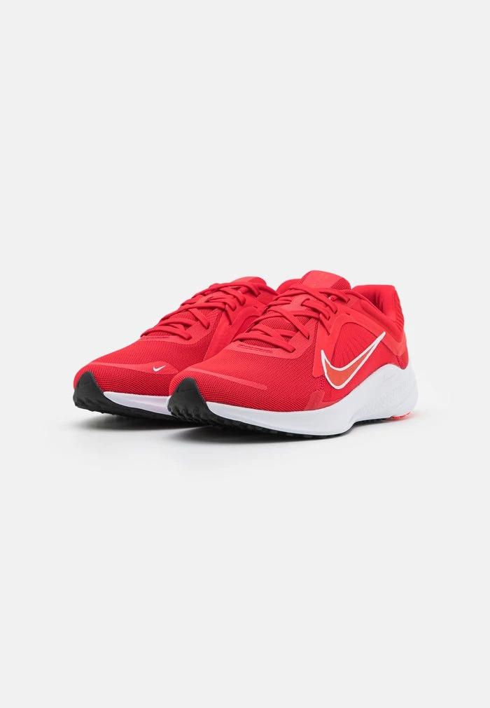 Nike Performance WMNS QUEST 5 - Neutral Running Shoes - University Red/white/bright Crimson/black 2 Nike Performance WMNS QUEST 5 - Neutral Running Shoes - University Red/white/bright Crimson/black - Image 2
