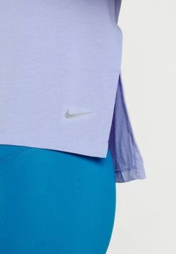 Nike Performance Sports T-shirt - Light Thistle/particle Grey -Nike Performance store dacc9f399813487c9213b5c71a2d10ff