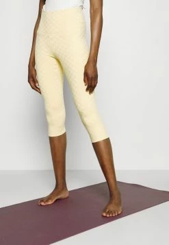 Nike Performance LUXE CAPRI - Leggings - Pale Vanilla/coconut Milk