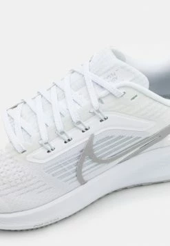 Nike Performance AIR ZOOM PEGASUS 39 - Neutral Running Shoes - White/metallic Silver/pure Platinum/grey Fog/light Smoke Grey -Nike Performance store dd643b9b003d4b88b824d8e6db95860a