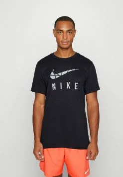 Nike Performance TEE RUN DIVISION - Sports T-shirt - Black