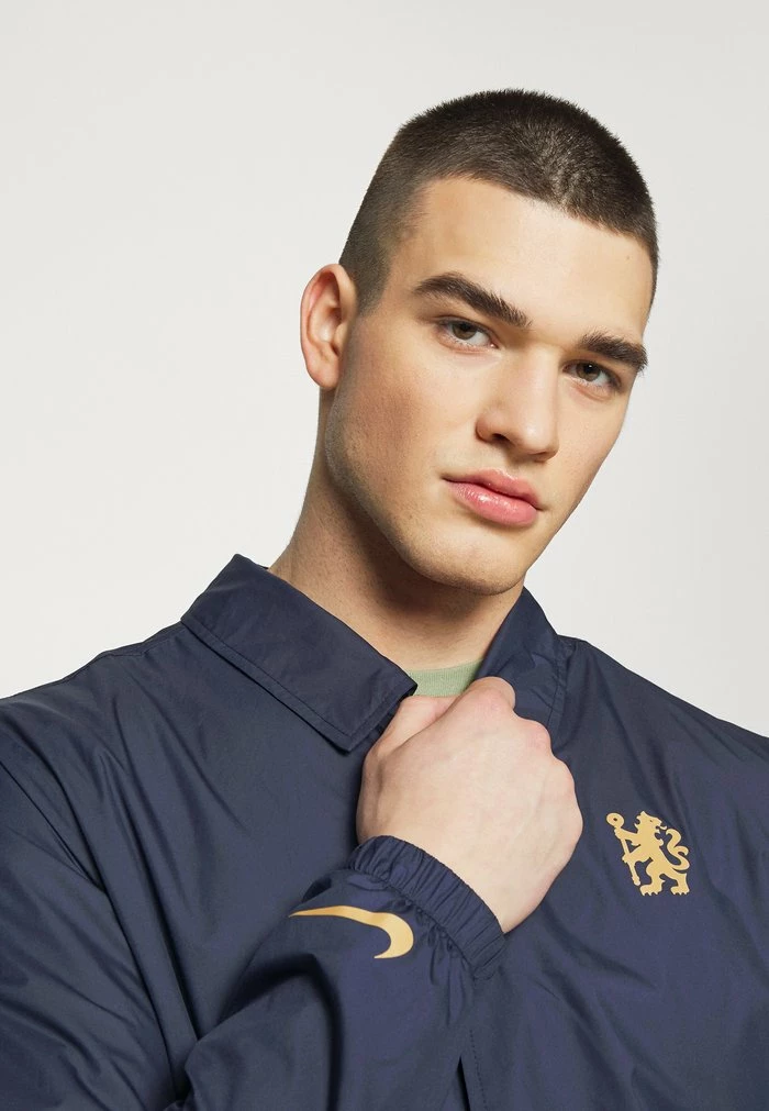 Nike Performance CHELSEA LONDON COACH - Club Wear - Blackened Blue/jersey Gold 4 Nike Performance CHELSEA LONDON COACH - Club Wear - Blackened Blue/jersey Gold - Image 4