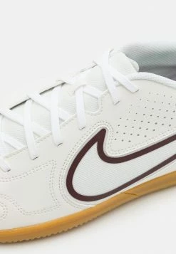 Nike Performance TIEMPO LEGEND 9 CLUB IC - Indoor Football Boots - Sail/dark Beetroot/light Brown -Nike Performance store dfa579f097f049619e6a078c16e88056