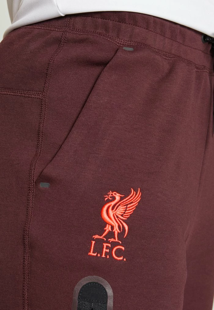 Nike Performance LIVERPOOL FC PANT - Club Wear - Burgundy Crush/siren Red 5 Nike Performance LIVERPOOL FC PANT - Club Wear - Burgundy Crush/siren Red - Image 5