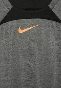 Nike Performance ACADEMY UNISEX - Sports T-shirt - Black/sunset Glow -Nike Performance store e59c236c36a1405cb6da78478ffb9950