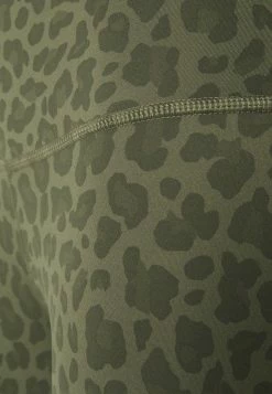Nike Performance ONE LEOPARD - Leggings - Medium Olive/white -Nike Performance store e7495f59f63f4d44965fe5c29b7af615