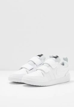 Nike Performance PICO 5 UNISEX - Training Shoe - White/pure Platinum -Nike Performance store eb4907342811452d8f9f604b7dee6477