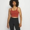 Nike Performance THE YOGA LUXE CROP TANK - Top - Redstone/dark Pony