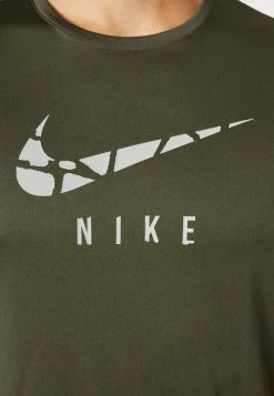 Nike Performance RUN - Fitness / Yoga - Cargo Khaki/silver -Nike Performance store efced8161179478e9d6580f565583940