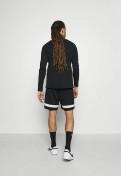 Nike Performance ACADEMY 21 SHORT - Sports Shorts - Black/white -Nike Performance store f2fc126d1fdb42489e18b0a13406af35