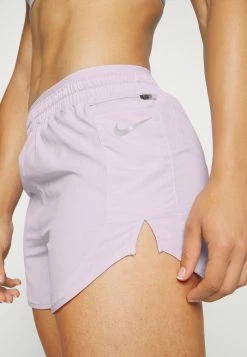 Nike Performance TEMPO LUXE SHORT - Sports Shorts - Doll -Nike Performance store f344e9e81b4640f58dc6071958cb189e