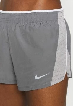 Nike Performance 10K SHORT - Sports Shorts - Gunsmoke/atmosphere Grey/vast Grey/wolf Grey -Nike Performance store f35bec2a84834591a7d6baa80a3dbf68