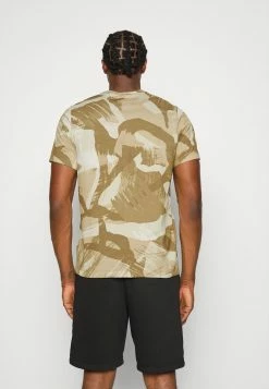 Nike Performance TEE CAMO - Print T-shirt - Hazel Rush -Nike Performance store f6887df13f6d46259ff6348c128a967a