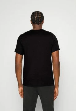 Nike Performance GALATASARAY ISTANBUL CREST TEE - Club Wear - Black -Nike Performance store f6f71bb31cc94a33b24e957074cadfca