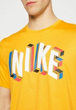 Nike Performance DRY TOP - Sports T-shirt - Magma Orange/university Gold -Nike Performance store f7a0a73a86ce4a0f94036ed091e6d23e