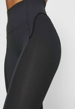 Nike Performance YOGA - Leggings - Black/smoke Grey -Nike Performance store f7f515ab3e9c4e989cf60a89f94db06c