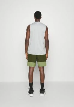 Nike Performance SHORT - Sports Shorts - Rough Green Alligator/black -Nike Performance store fada2a71fda147aa993691dfa9098134