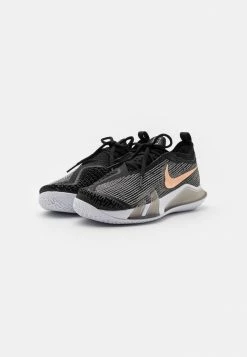 Alternative view of Nike Performance COURT REACT VAPOR NXT - Multicourt Tennis Shoes - Black/white/metallic Red Bronze