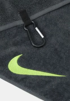Nike Performance PERFORMANCE GOLF TOWEL ONE SIZE - Other Accessories - Anthracite/volt -Nike Performance store fcfe60a21672459cacf753beac09bcc2