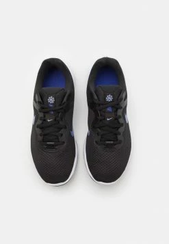 Nike Performance W NIKE REVOLUTION 6 NN - Neutral Running Shoes - Black/lapis/light Thistle/white -Nike Performance store fe383eb545ff4b10a243599c5d8dbff3