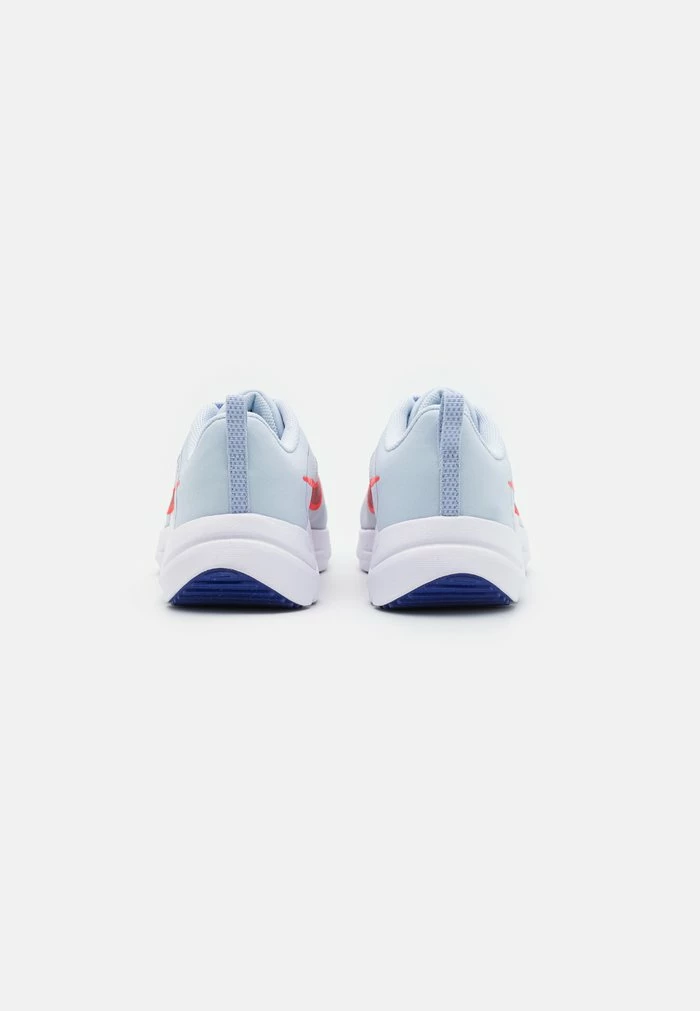 Nike Performance DOWNSHIFTER 12 - Neutral Running Shoes - Football Grey/bright Crimson/concord/white/light Thistle/black 3 Nike Performance DOWNSHIFTER 12 - Neutral Running Shoes - Football Grey/bright Crimson/concord/white/light Thistle/black - Image 3