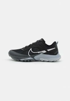 Nike Performance AIR ZOOM TERRA KIGER - Trail Running Shoes - Black/pure Platinum/anthracite/wolf Grey/cool Grey
